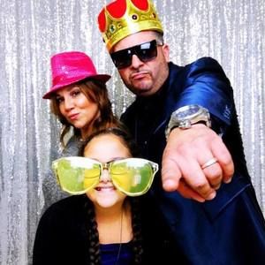 Meet your Posher, Dee